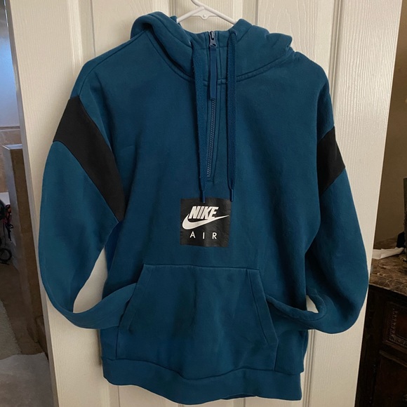 Nike air sweatshirt with hoodie - Picture 1 of 3